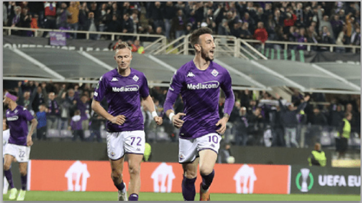 Fiorentina có vé dự bán kết Europa Conference League