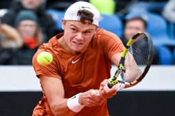 Nóng tennis ATP 500 - 250: Rune thắng thuyết phục, Fritz hạ gục Thiem