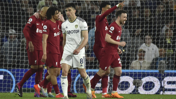 Leeds United vừa thua tủi hổ Liverpool 1-6 ngay trên sân nhà đầu tuần này