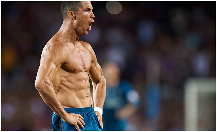 Sẽ thật là thiếu&nbsp;sót khi bỏ qua Cristiano Ronaldo, người chỉ có 5% lượng mỡ trong cơ thể.
