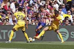 Video bóng đá Barcelona - Atletico Madrid: Người hùng Torres, tiến gần đến ngai vàng (La Liga)