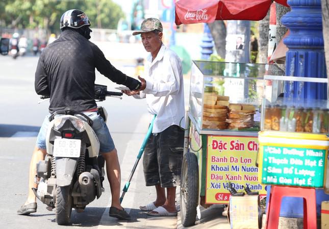 Thời tiết nắng nóng dễ khiến mọi người mệt mỏi, uể oải nếu phải di chuyển hoặc làm việc ngoài trời trong thời gian dài.