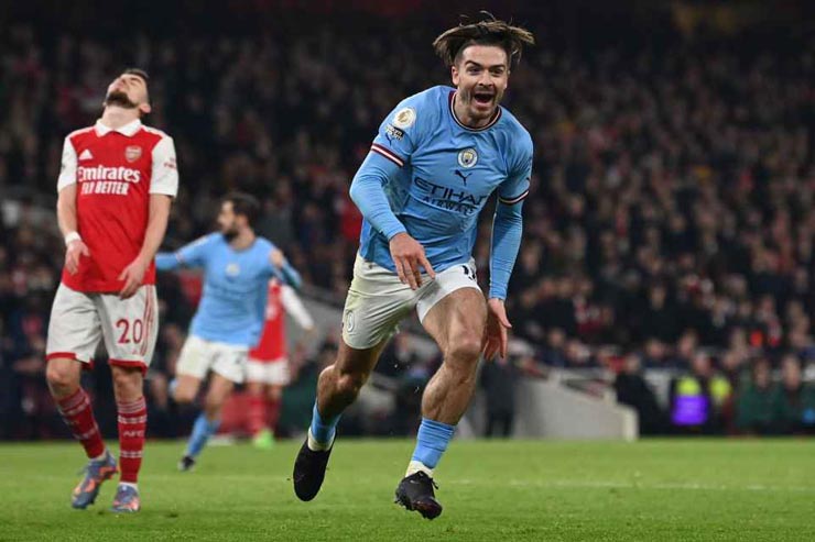 Ở lượt đi, Man City thắng Arsenal 3-1 ngay tại Emirates