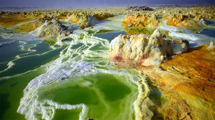 Dallol, Ethiopia: Với nhiệt độ trung bình khoảng 35°C, Dallol là nơi nóng nhất hành tinh.
