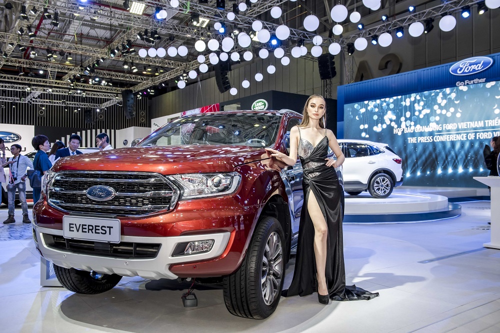 Chọn SUV 7 chỗ: Nên mua Ford Everest hay Hyundai Santafe? - 8