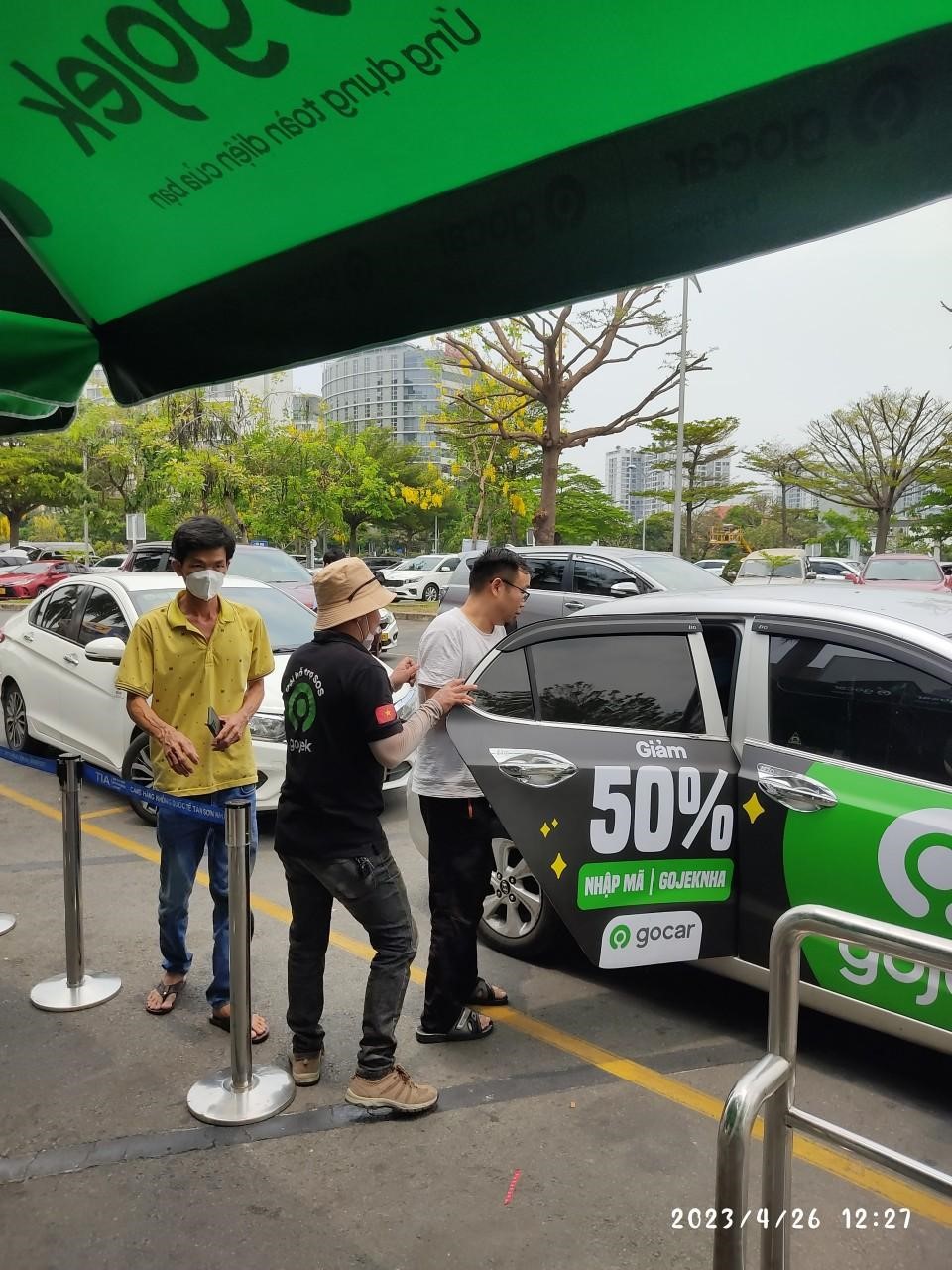 GoCar của Gojek hỗ trợ giao thông và gia tăng thu nhập cho tài xế tại sân bay Tân Sơn Nhất - 2