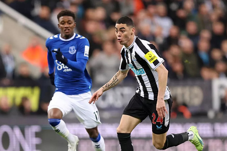 Everton khó lòng giành chiến thắng trước Newcastle