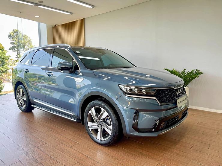 Kia Sorento 2023 có mặt tại đại lý Việt Nam, thêm trang bị, giá xe giảm - 8