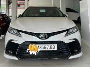 Thị trường - Tiêu dùng - Choáng với xe Toyota Camry biển đẹp &quot;san bằng tất cả&quot; có giá ngang một căn nhà