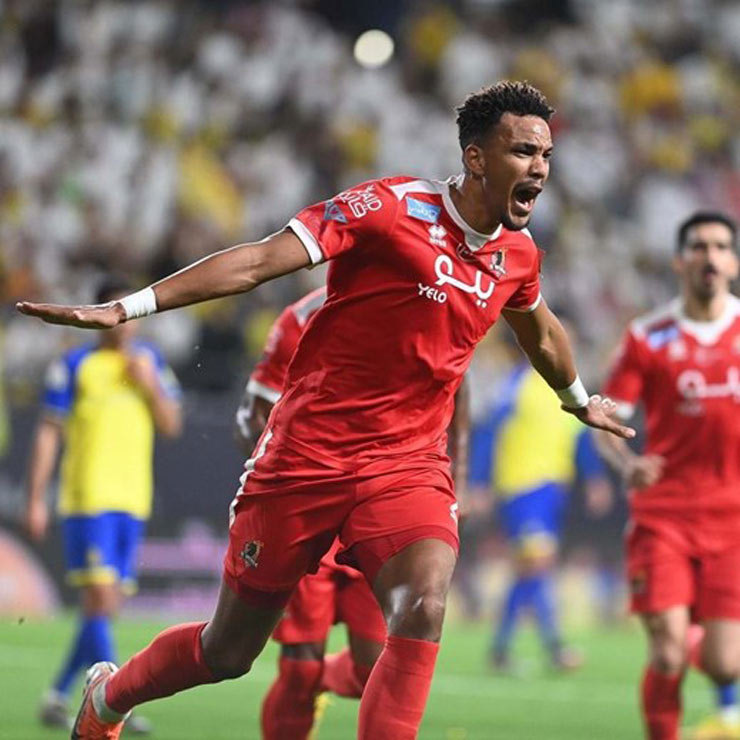 David Beauguel, tiền đạo của Al Wehda ghi siêu phẩm loại Al Nassr lên tiếng chê Ronaldo chỉ giỏi "võ mồm"