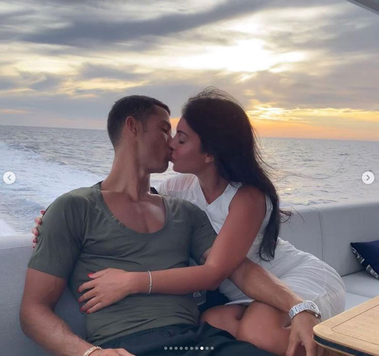 Georgina Rodriguez đăng thông điệp ngầm phủ nhận việc cô và Ronaldo đang xích mích tình cảm