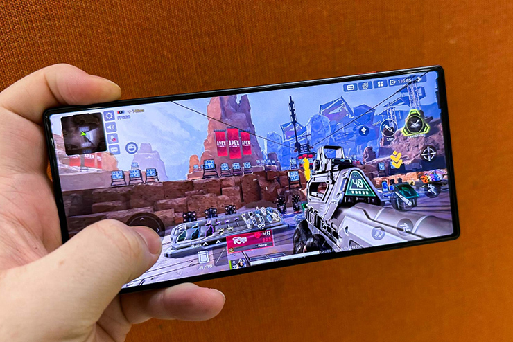 Những smartphone đáng để game thủ rút ví - 2