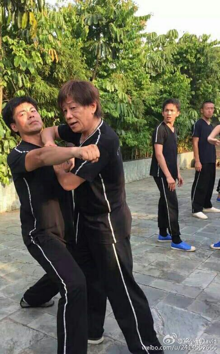 Cao thủ "Tuyệt đỉnh Kungfu" sánh ngang Lý Tiểu Long xuống dốc, gầy gò ở tuổi U80 - 6