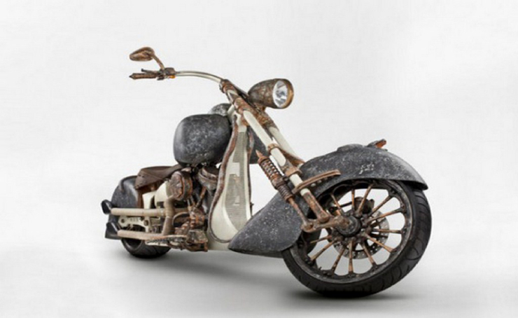 Looking like a pile of scrap metal, this motorbike model costs more than 23 billion VND - 3
