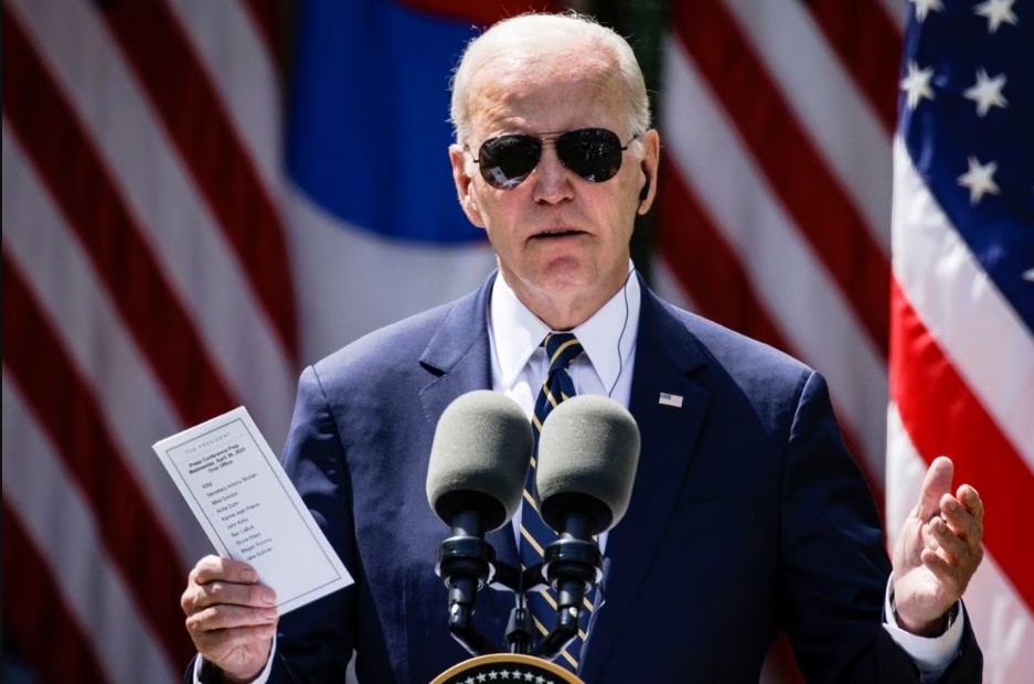 Ông Biden ký sắc lệnh mới “bật đèn xanh” cho việc điều quân tới biên giới Mỹ - Mexico để đối phó các băng đảng ma túy. Ảnh: NYT