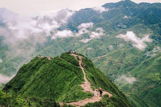 Loạt địa điểm du lịch gần Hà Nội: Rẻ còn đẹp, không ngại giá vé máy bay "trên trời" - 2