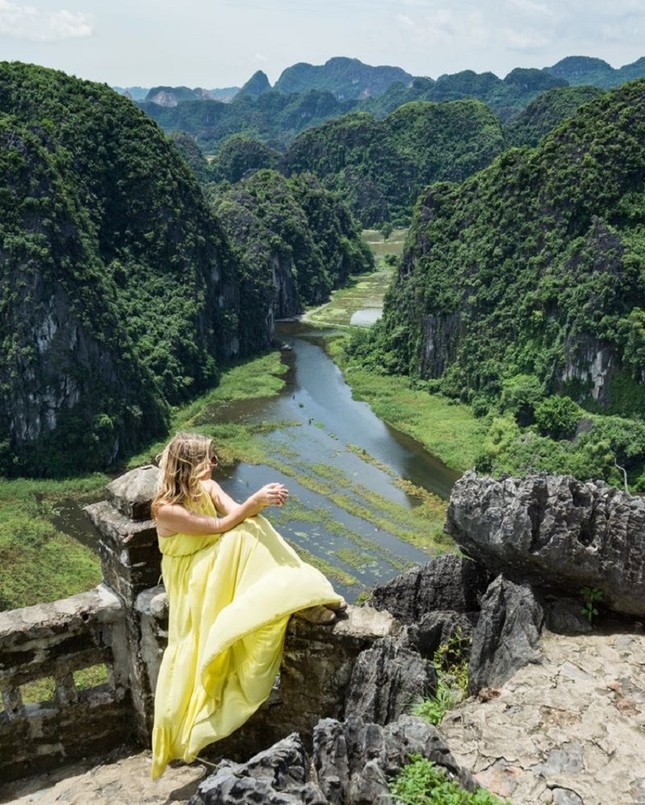 Loạt địa điểm du lịch gần Hà Nội: Rẻ còn đẹp, không ngại giá vé máy bay "trên trời" - 9