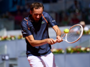 Thể thao - Video tennis Medvedev - Shevchenko: Vất vả ngược dòng, cán mốc 300 trận thắng (Madrid Open)