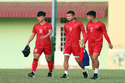 Bóng đá - Lý do U22 Việt Nam đi tập muộn trước trận gặp U22 Singapore