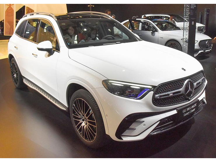 Mercedes-Benz Việt Nam chốt ngày ra mắt dòng xe GLC mới - 3