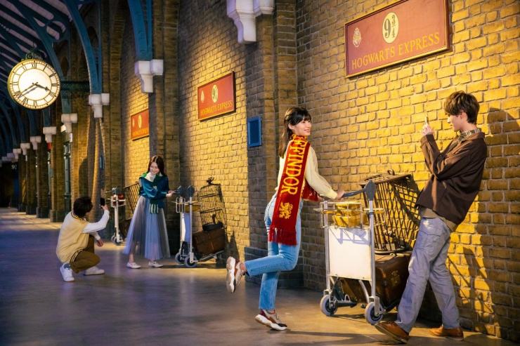 Có gì bên trong "thế giới phép thuật" đầy mê hoặc của Harry Potter ở Tokyo? - 11