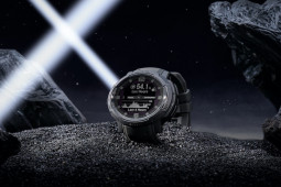 Garmin giới thiệu smartwatch ”nồi đồng cối đá” có kim analog, sạc bằng mặt trời