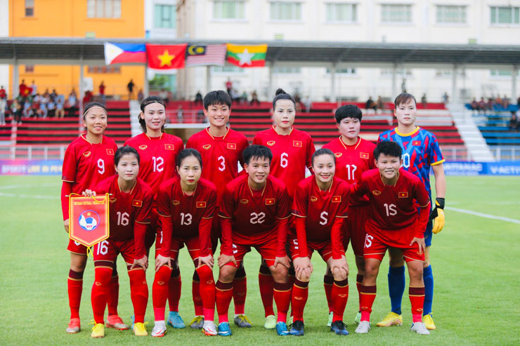 Trực tiếp bóng đá ĐT nữ Việt Nam - Malaysia: Huỳnh Như nâng tỷ số lên 3-0 (SEA Games 32) - 3