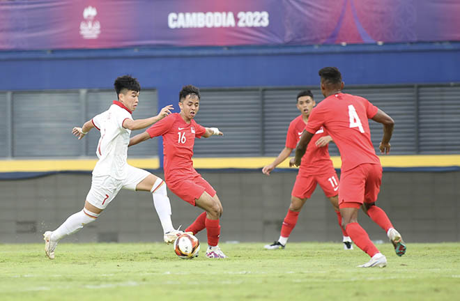 Trực tiếp bóng đá U22 Việt Nam - U22 Singapore: Nhập cuộc hiệp hai hưng phấn (SEA Games) - 3