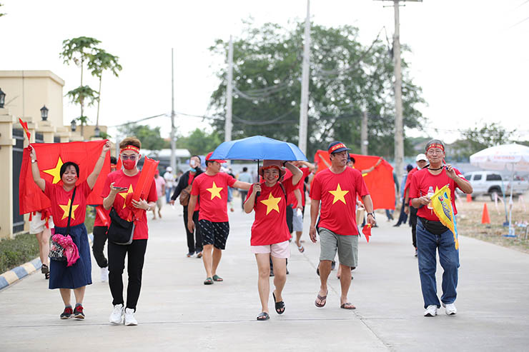 Trực tiếp bóng đá U22 Việt Nam - U22 Singapore: Văn Tùng mở tỷ số đầy cảm xúc (SEA Games) - 8
