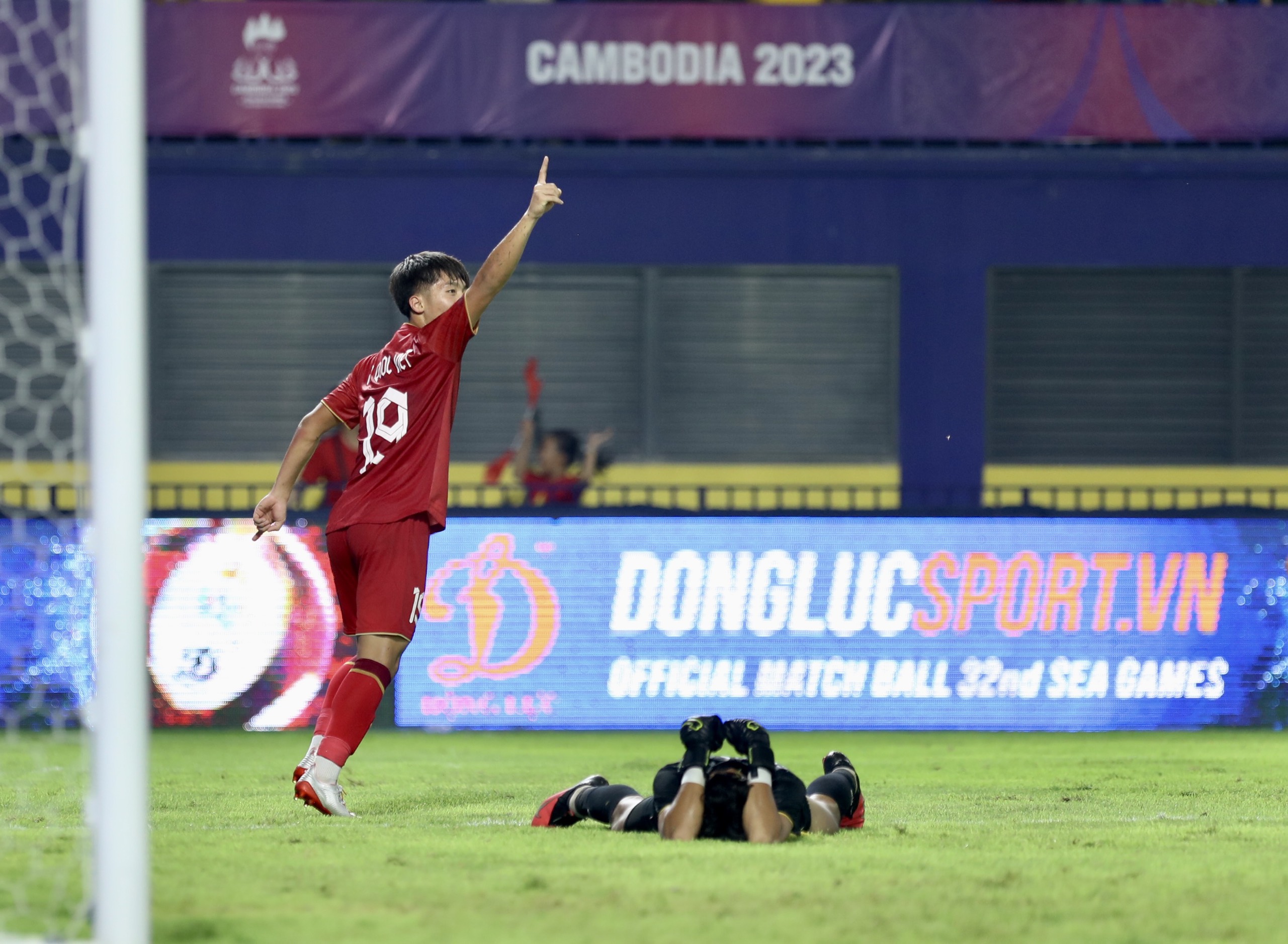 U22 Việt Nam & SEA Games 32: Sứ mệnh cam go, chờ tài “Phù thủy trắng” - 18