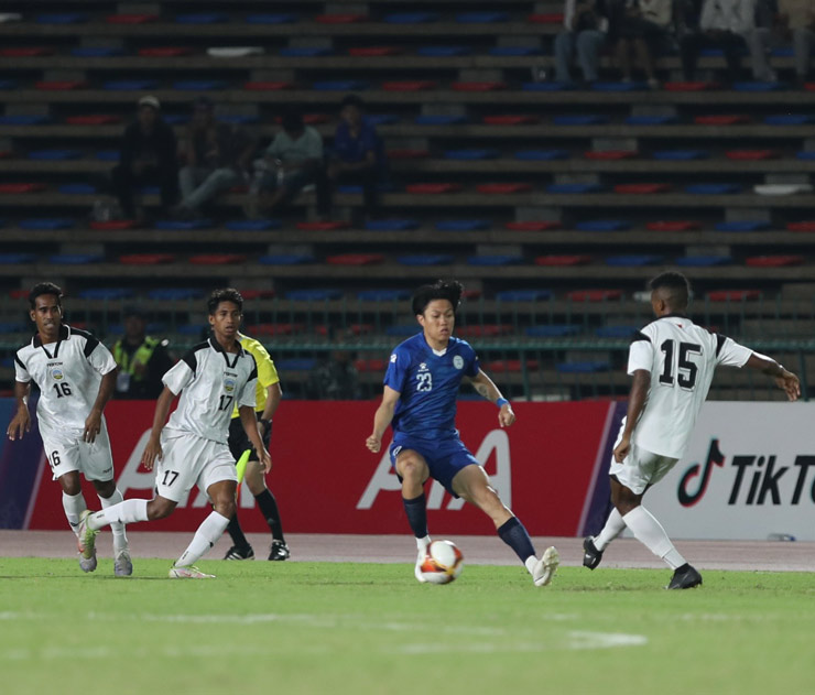 Luis Figo ghi bàn chấn động bóng đá SEA Games 32, Timor Leste tạo bất ngờ lớn - 1