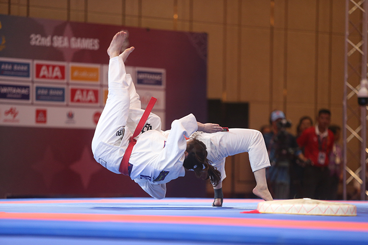 Độc lạ môn võ Jujitsu SEA Games 32: Võ sĩ mang chảo, nón quai thao lên sàn đấu - 5