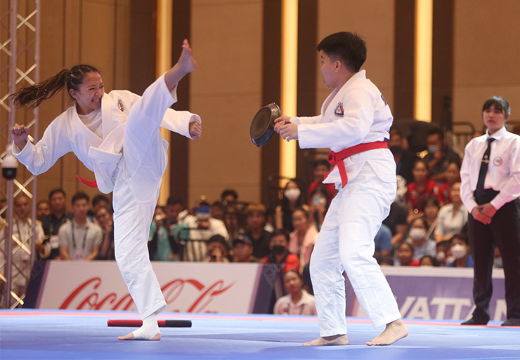 Độc lạ môn võ Jujitsu SEA Games 32: Võ sĩ mang chảo, nón quai thao lên sàn đấu - 7