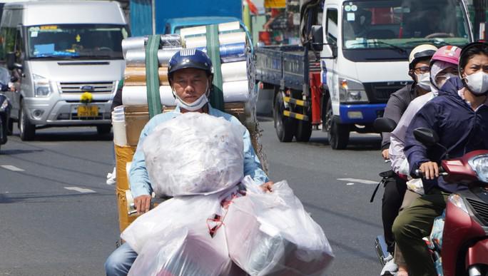 Nắng nóng tiếp tục hoành hành tại Nam Bộ