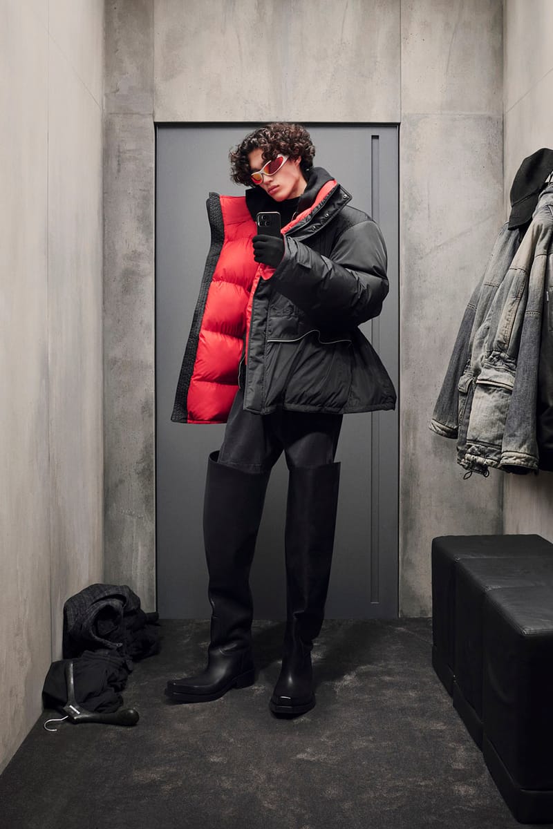 Balenciaga Fall 2023 lăng xê tông màu đen, kiểu dáng phóng khoáng - 17