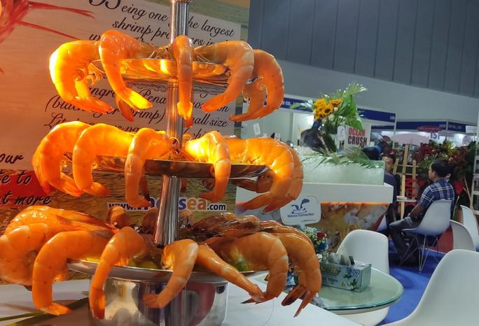 Sản phẩm tôm được trình bày ấn tượng tại Hội chợ Vietfish 2022 tại TP HCM