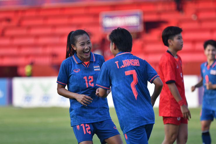 Video bóng đá ĐT nữ Lào - Thái Lan: Vùi dập 6 bàn, hat-trick ngôi sao (SEA Games 32) - 2