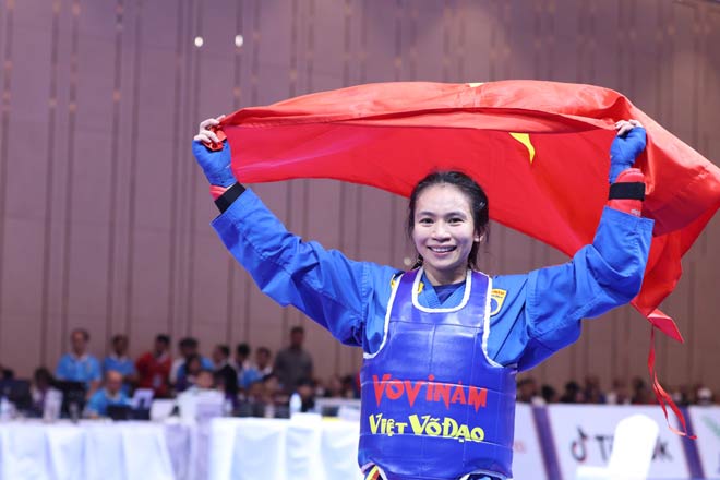 Trực tiếp SEA Games 32 đoàn Việt Nam ngày 6/5: &#34;Nữ hoàng đi bộ&#34; Thanh Phúc lần thứ 5 vô địch - 22