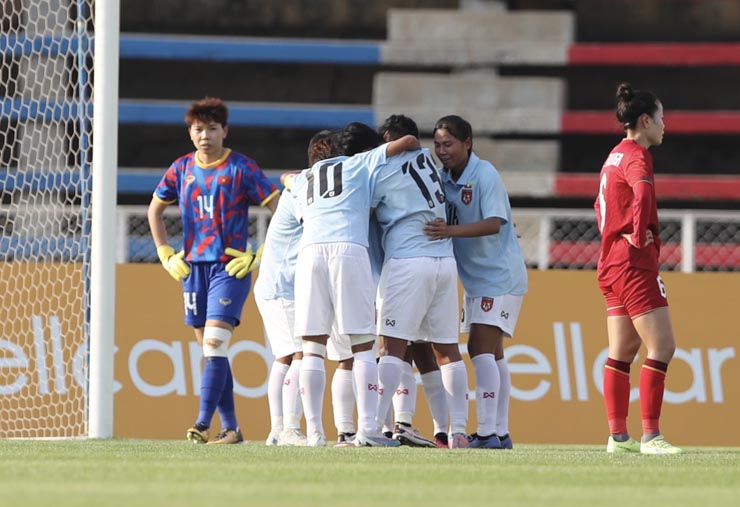 Trực tiếp bóng đá nữ Việt Nam - Myanmar: Bàn thua đáng tiếc (SEA Games 32) - 2