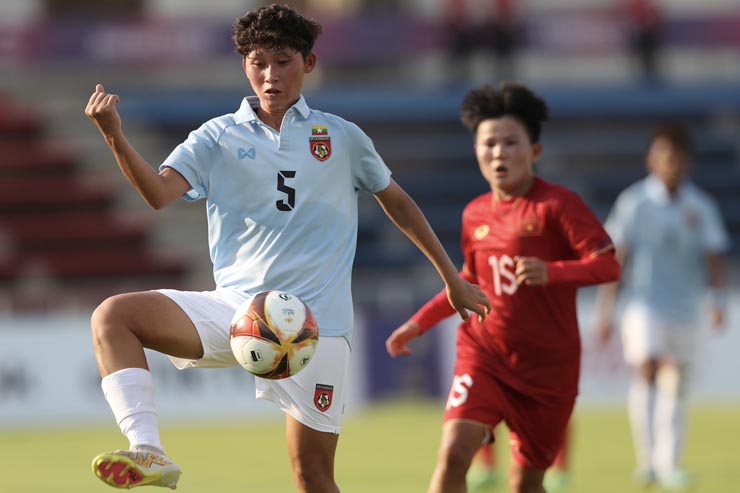 Trực tiếp bóng đá nữ Việt Nam - Myanmar: Thùy Trang ấn định chiến thắng (Hết giờ) - 8