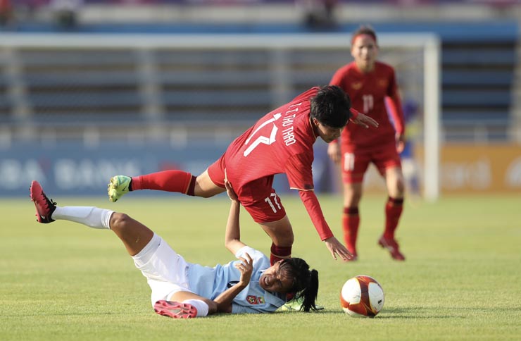 Trực tiếp bóng đá nữ Việt Nam - Myanmar: Thùy Trang ấn định chiến thắng (Hết giờ) - 11