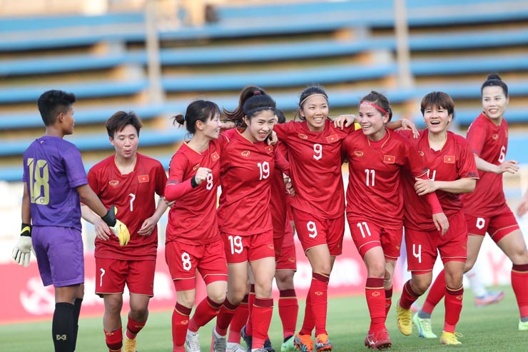 Trực tiếp bóng đá nữ Việt Nam - Myanmar: Thùy Trang ấn định chiến thắng (Hết giờ) - 10