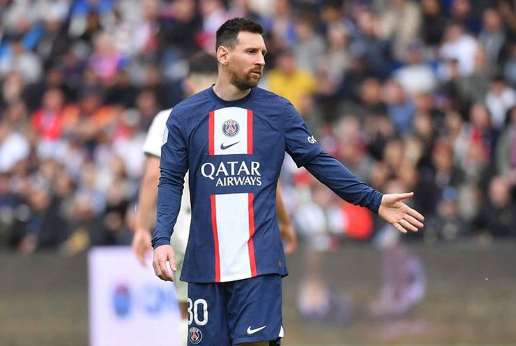 Messi lên tiếng xin lỗi nhưng PSG vẫn không giảm án cấm tập luyện và thi đấu trong 2 tuần với siêu sao này