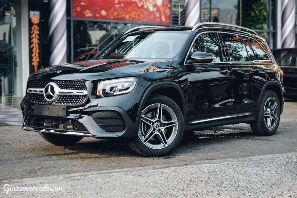 Bảng giá xe Mercedes tháng 5/2023 mới nhất - 2