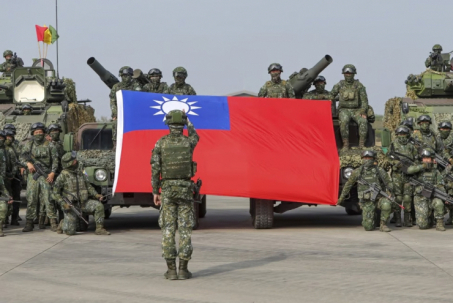 Đài Loan nói có thể nhận 500 triệu USD vũ khí miễn phí từ Mỹ
