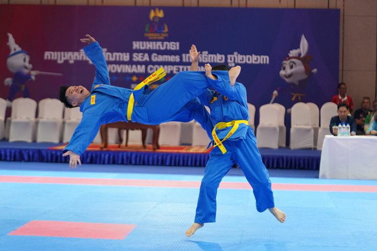 Võ sỹ Việt Nam bị đau dập xương sườn vẫn giành HCV SEA Games 32 - 3