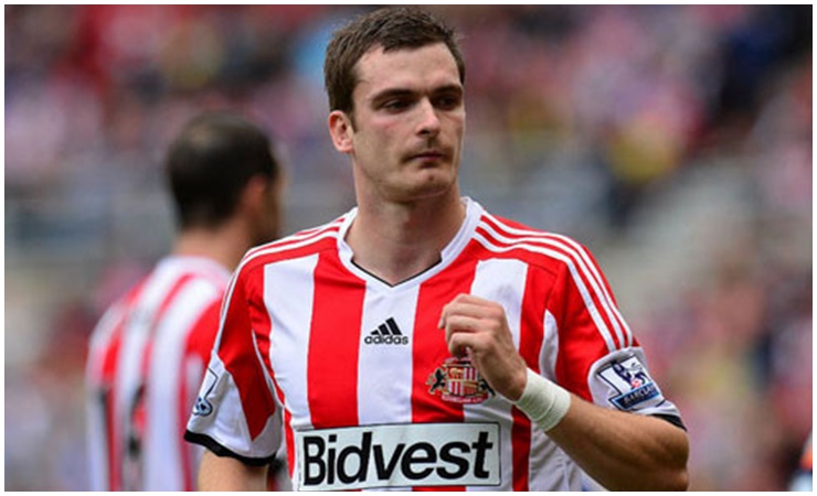 Adam Johnson từng là thần tượng của rất nhiều cô gái trẻ khi vừa đẹp trai, tài năng lại giàu có.
