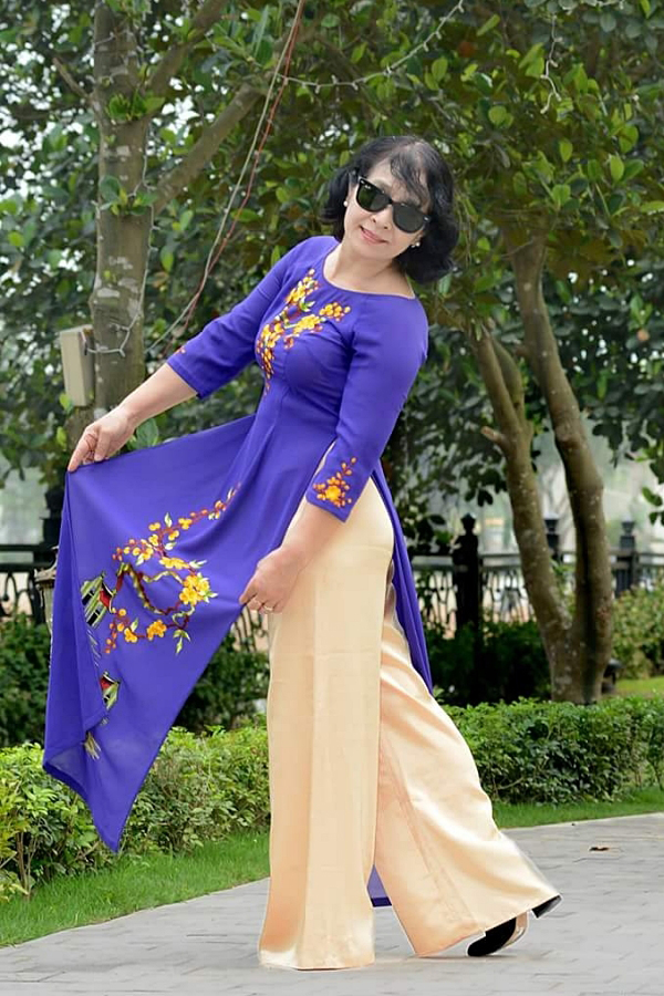 Thân thế kín tiếng của mẹ ruột Chi Pu: Giáo viên trường cấp 2 nổi tiếng ở Hà Nội, dốc sức cùng chồng nuôi dạy con - 2