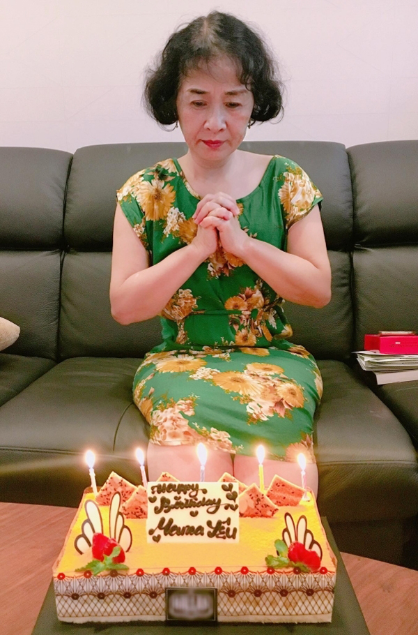 Thân thế kín tiếng của mẹ ruột Chi Pu: Giáo viên trường cấp 2 nổi tiếng ở Hà Nội, dốc sức cùng chồng nuôi dạy con - 8