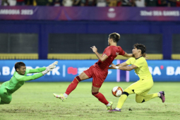 U22 Malaysia thua Việt Nam: Báo Mã trách trọng tài, tranh cãi ”tiểu hổ” bị penalty